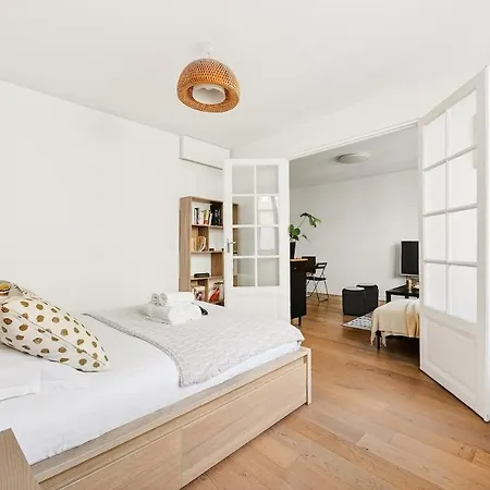 1br Flat 3 Min To Pont-cardinet Station *