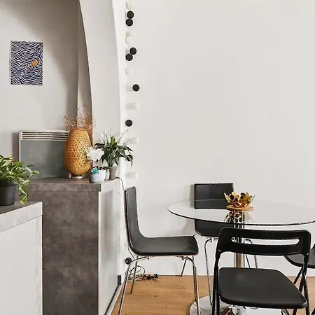Апартаменты 1br Flat 3 Min To Pont-cardinet Station