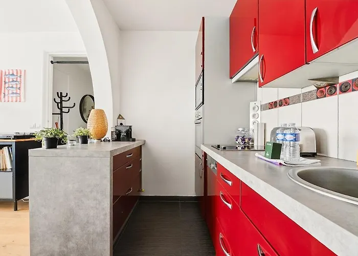 1br Flat 3 Min To Pont-cardinet Station Apartman