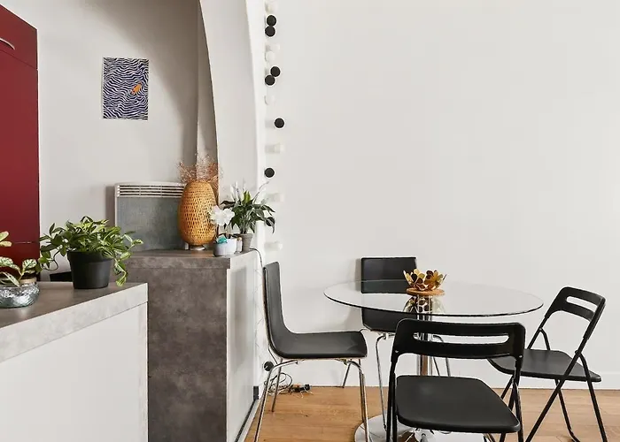 Διαμέρισμα 1br Flat 3 Min To Pont-cardinet Station
